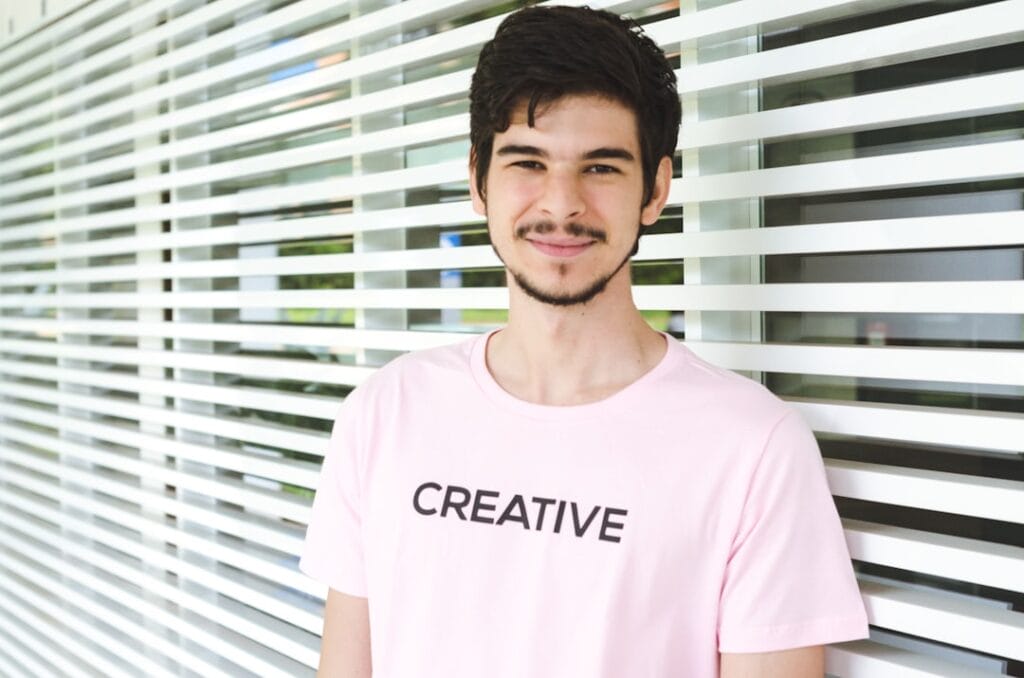 Photo Professional headshot