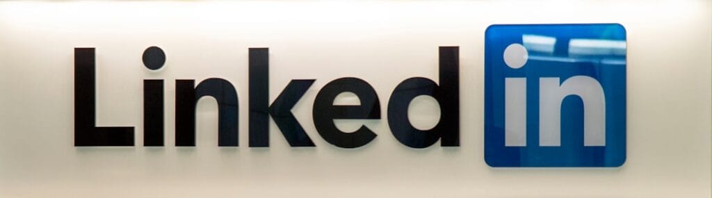 Photo LinkedIn logo