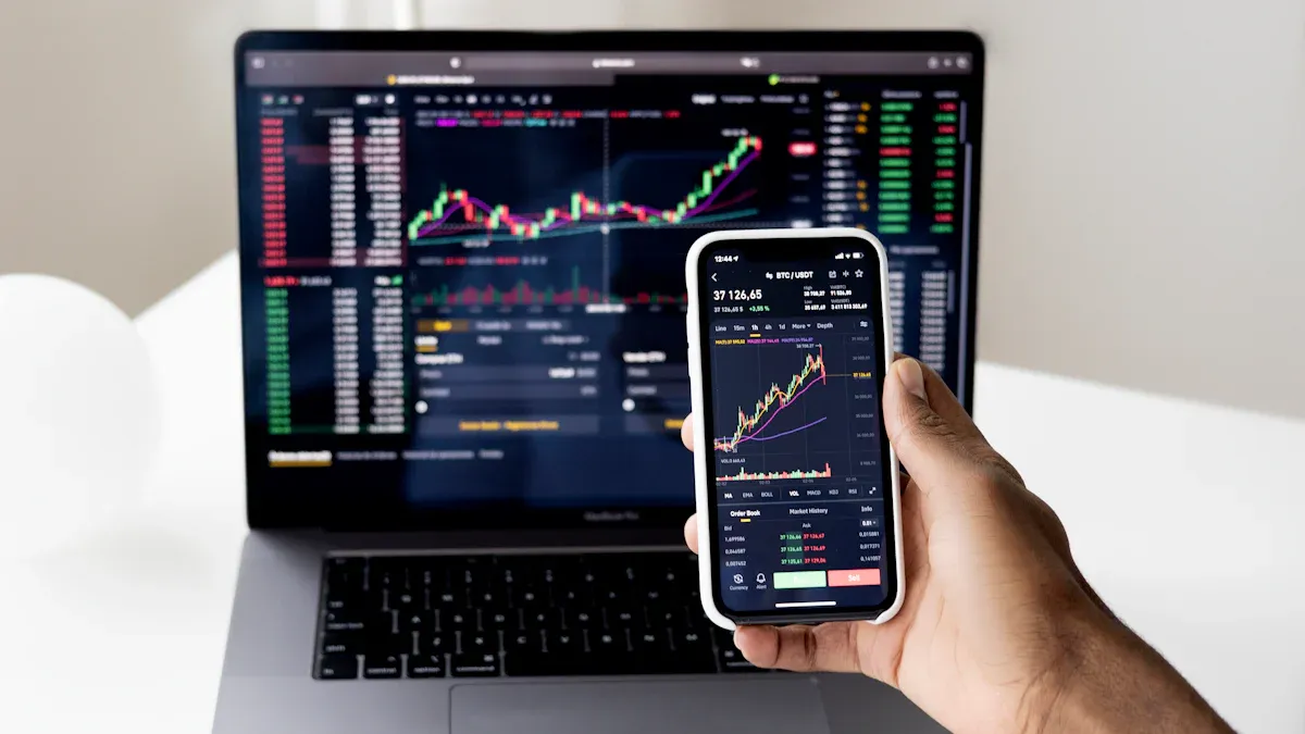 Comparison of the best free lead tracking tools